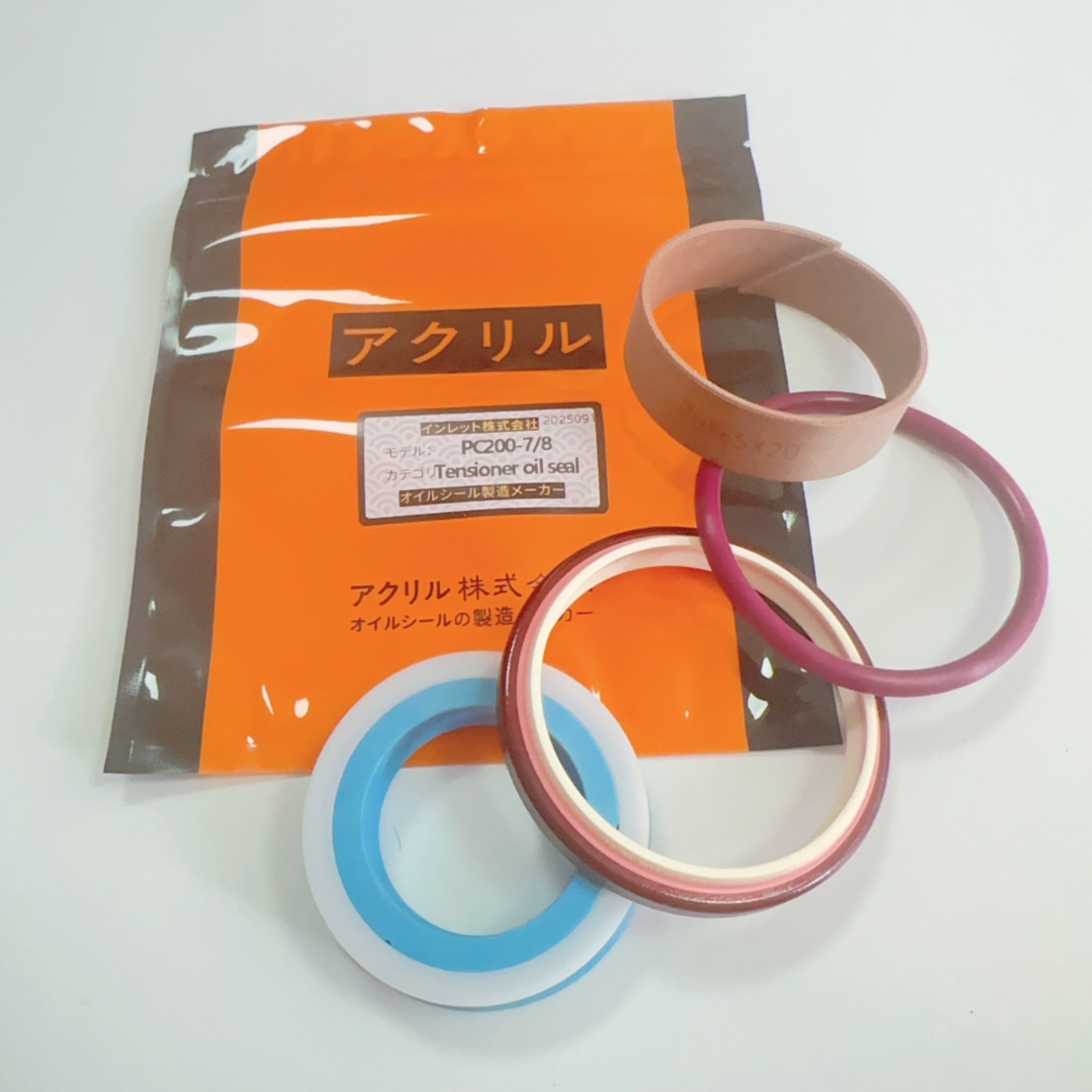 Excavator track tensioner cylinder seal kits are suitable for Komatsu (PC) 60-7, PC130-7, PC200-7/8, PC360-7, and PC400 models.