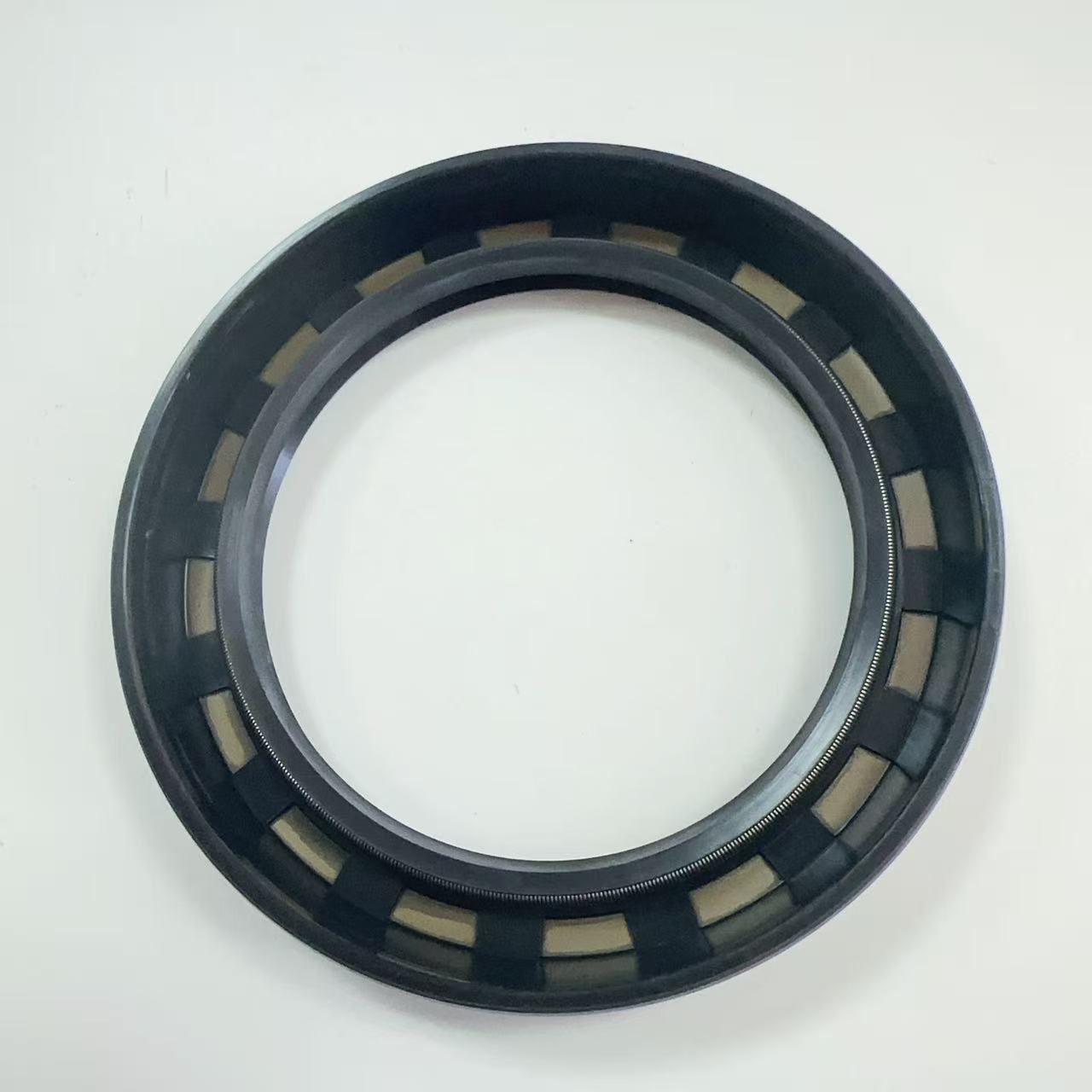 AE3527-E0 TC 70*95*13 NBR NOK genuine imported excavator engine crankshaft front and rear oil seals, high-pressure, high-temperature resistant skeleton oil seals