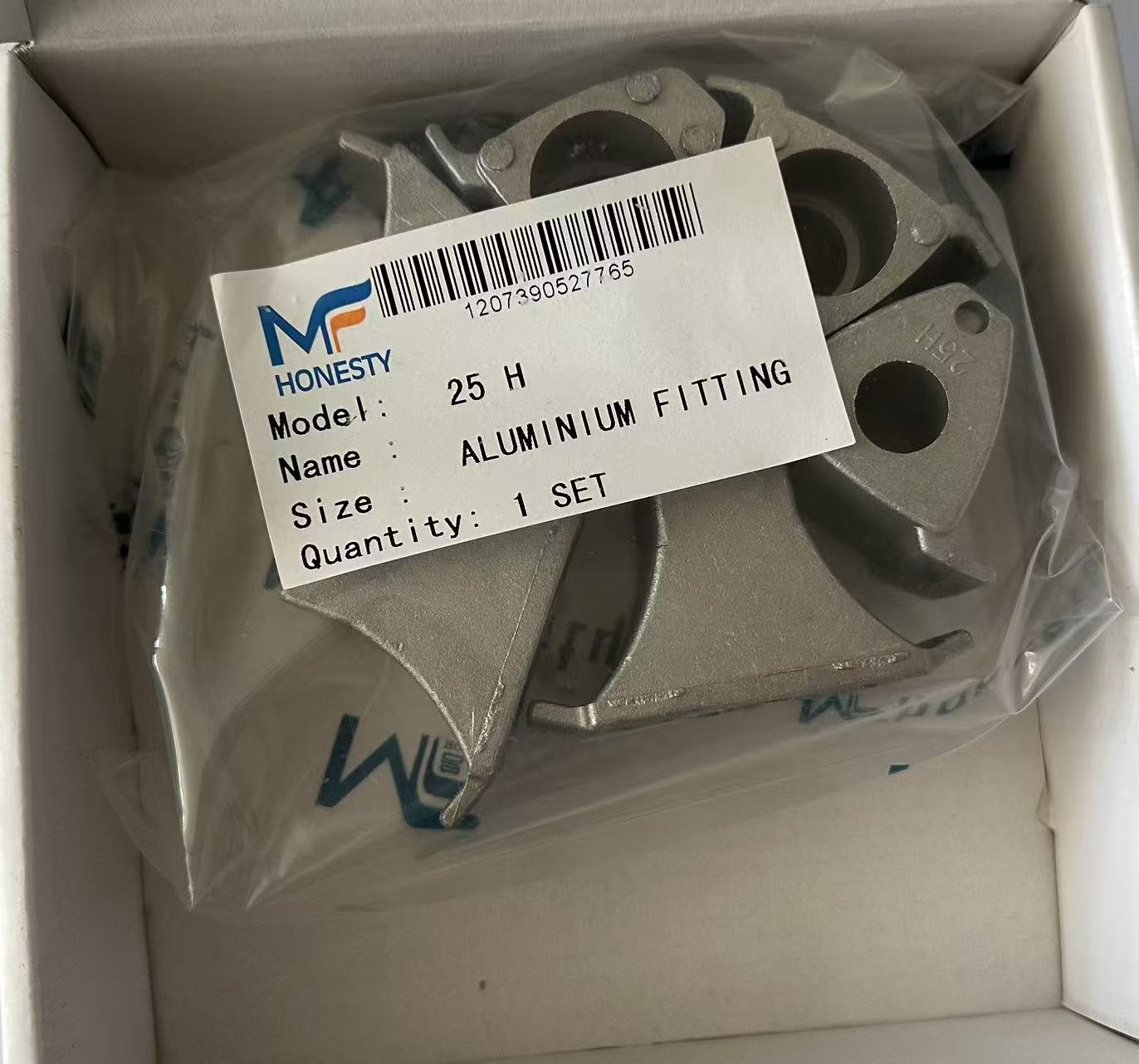 Model 25H excavator engine hydraulic pump coupling is suitable for DH50, DH60-7, DH55 R60-5, R60-7, R55, R80-7, ZAX55, DX60,