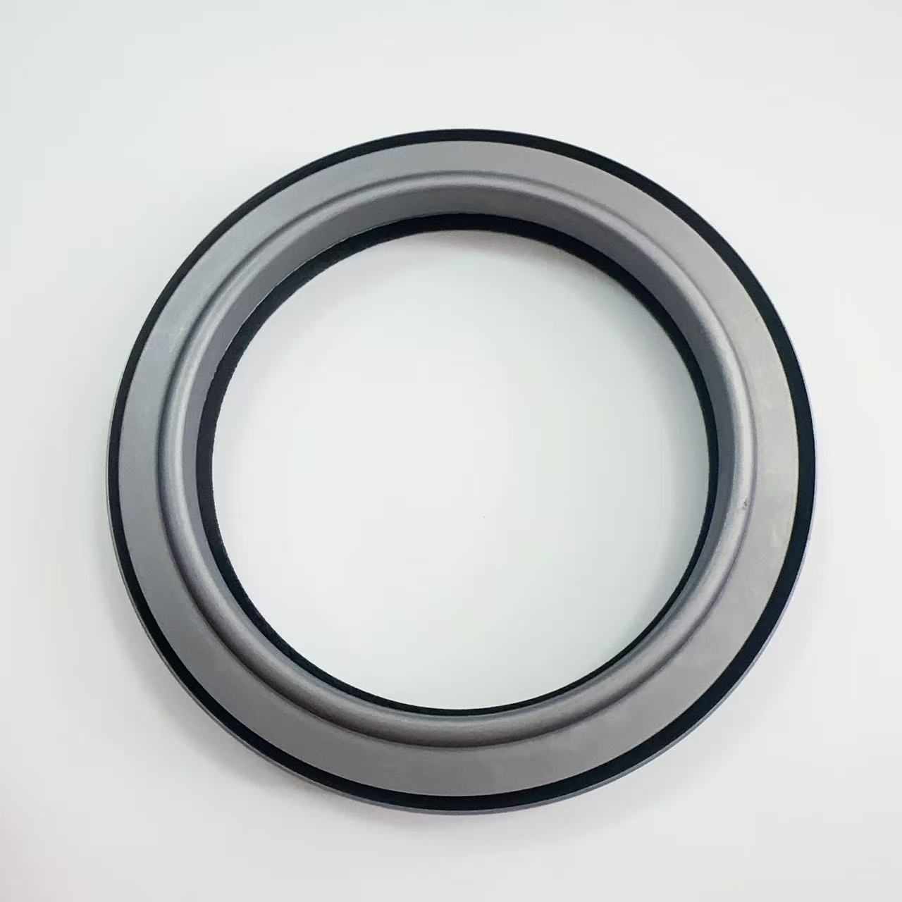 BZ4425-E1 Y 104*137*13 FA20 NOK Original Imported Excavator Engine Crankshaft Front/Rear Oil Seals, High-Pressure, High-Temperature Resistant Skeleton Oil Seals