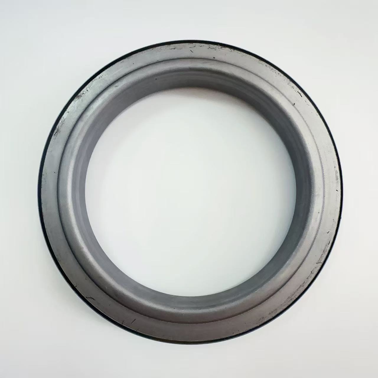 AZ4079-F0 CSK 100*135*15 FA20 NOK Original Imported Excavator Engine Crankshaft Front/Rear Oil Seals, High-Pressure, High-Temperature Resistant Skeleton Oil Seals