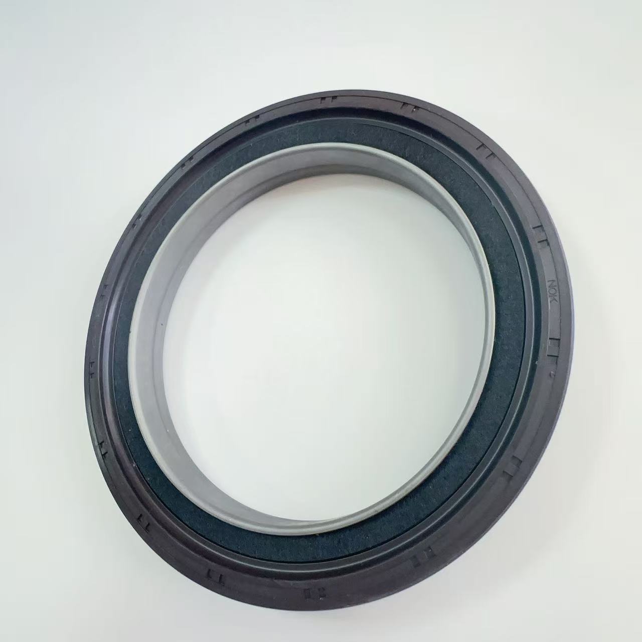 AZ4079-F0 CSK 100*135*15 FA20 NOK Original Imported Excavator Engine Crankshaft Front/Rear Oil Seals, High-Pressure, High-Temperature Resistant Skeleton Oil Seals